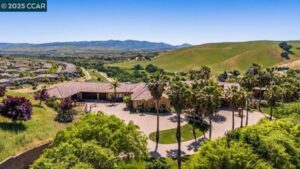 homes in Danville CA